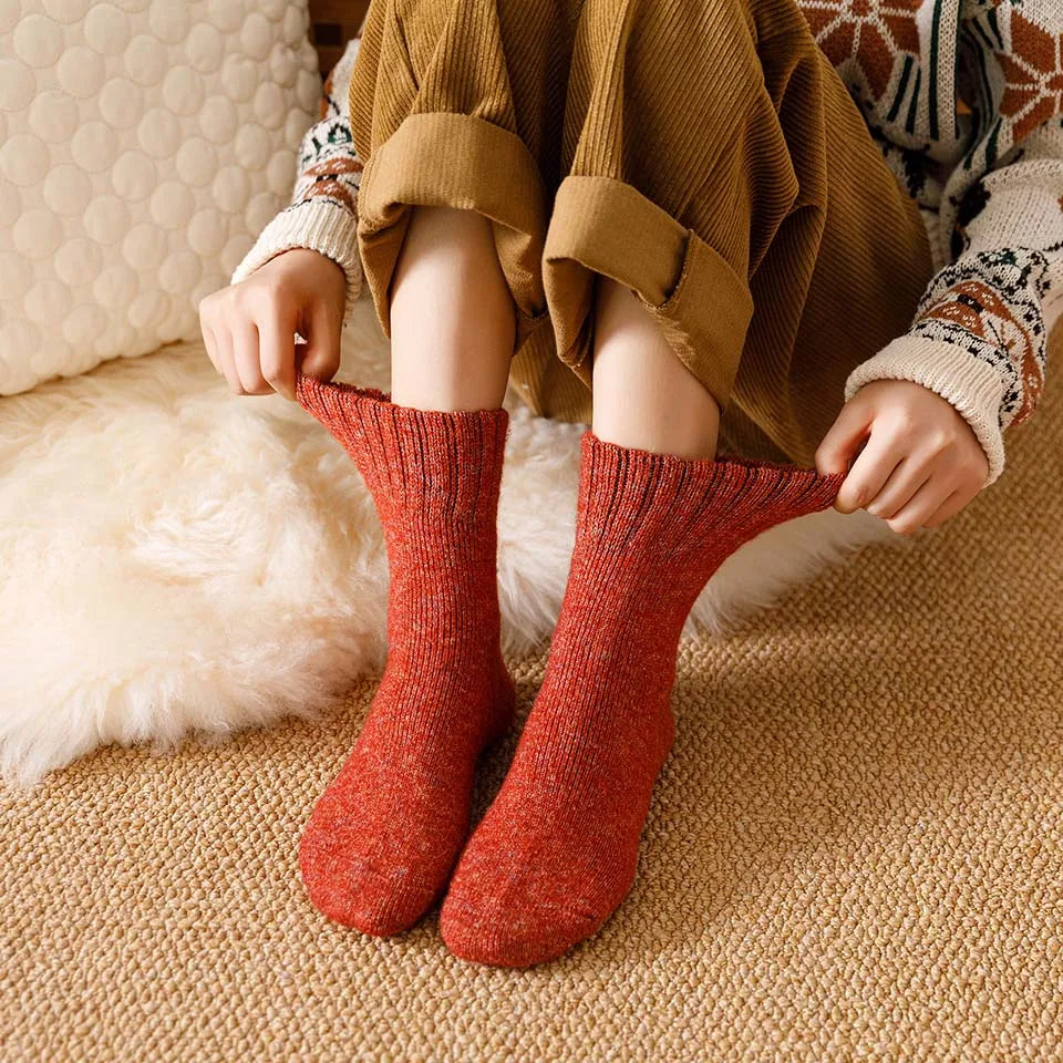 Winter Women's Thick Warm Merino Wool Socks Harajuku Retro Cold Resistant Fashion Casual Solid Color Cashmere Socks 5 Pair