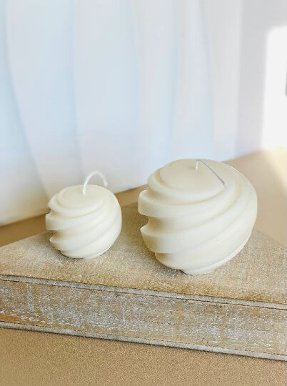 100% Organic Soy Wax Candles – Handcrafted Minimalist Swirl Décor