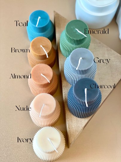 100% Organic Soy Wax Candles – Handcrafted Minimalist Swirl Décor